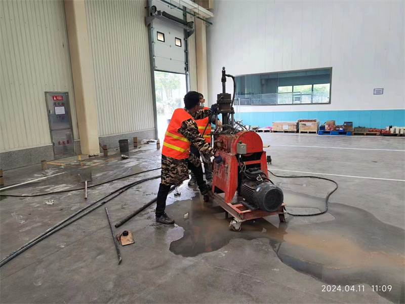 沭阳厂房地面下沉塌陷注浆加固施工